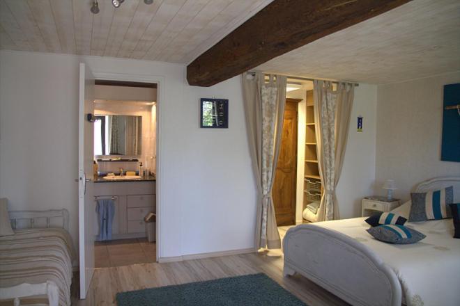 Chambre D Hote La Roussiere Saint-Ouen-Des-Toits Екстериор снимка